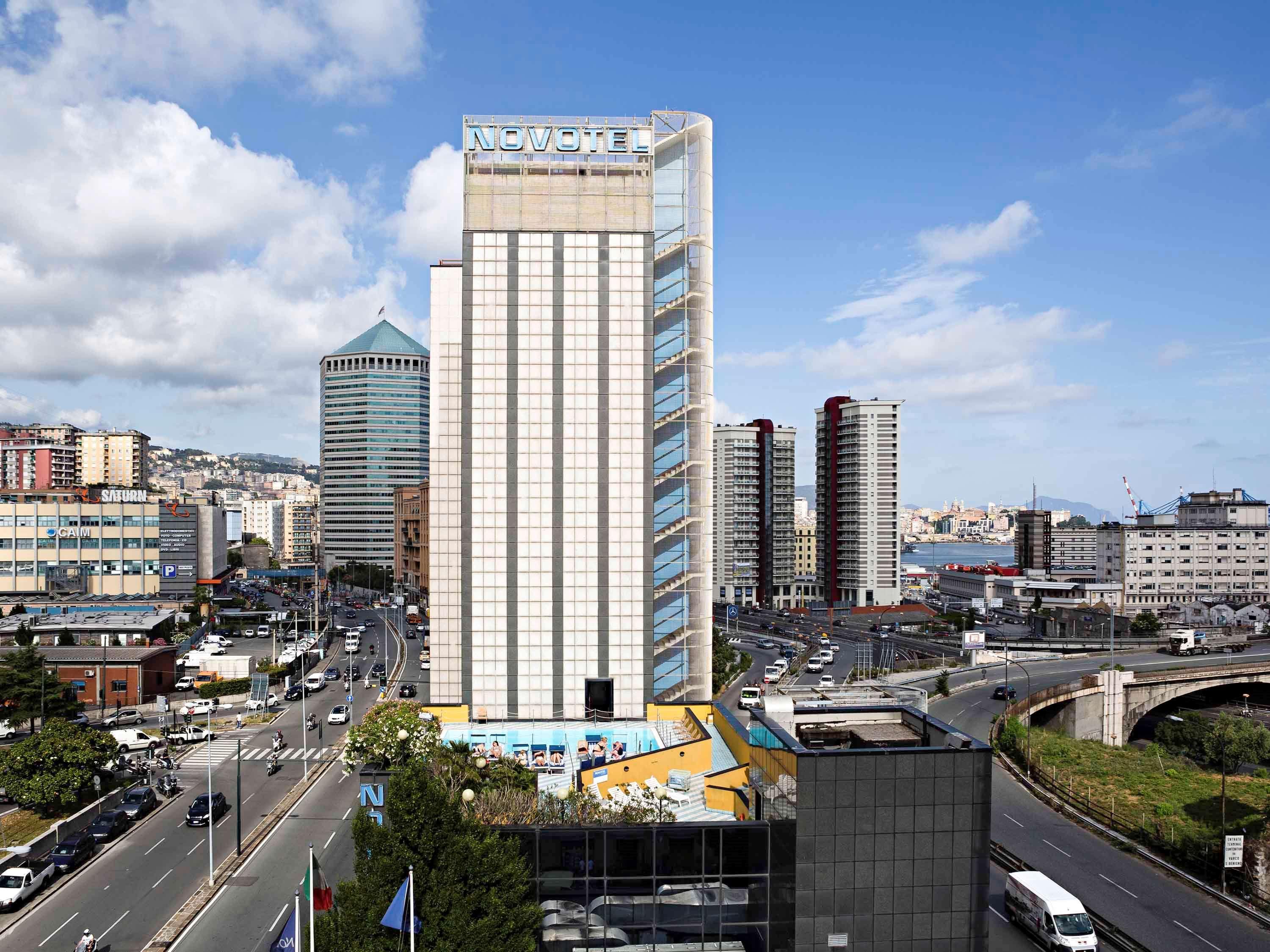 Novotel Genova City Екстериор снимка