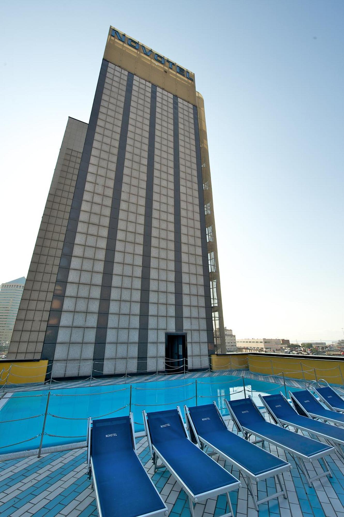 Novotel Genova City Екстериор снимка