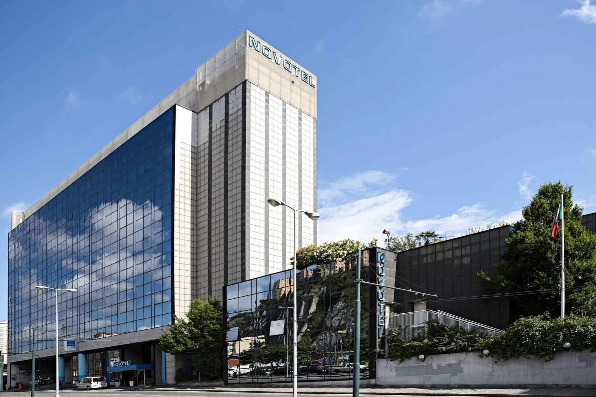 Novotel Genova City Екстериор снимка